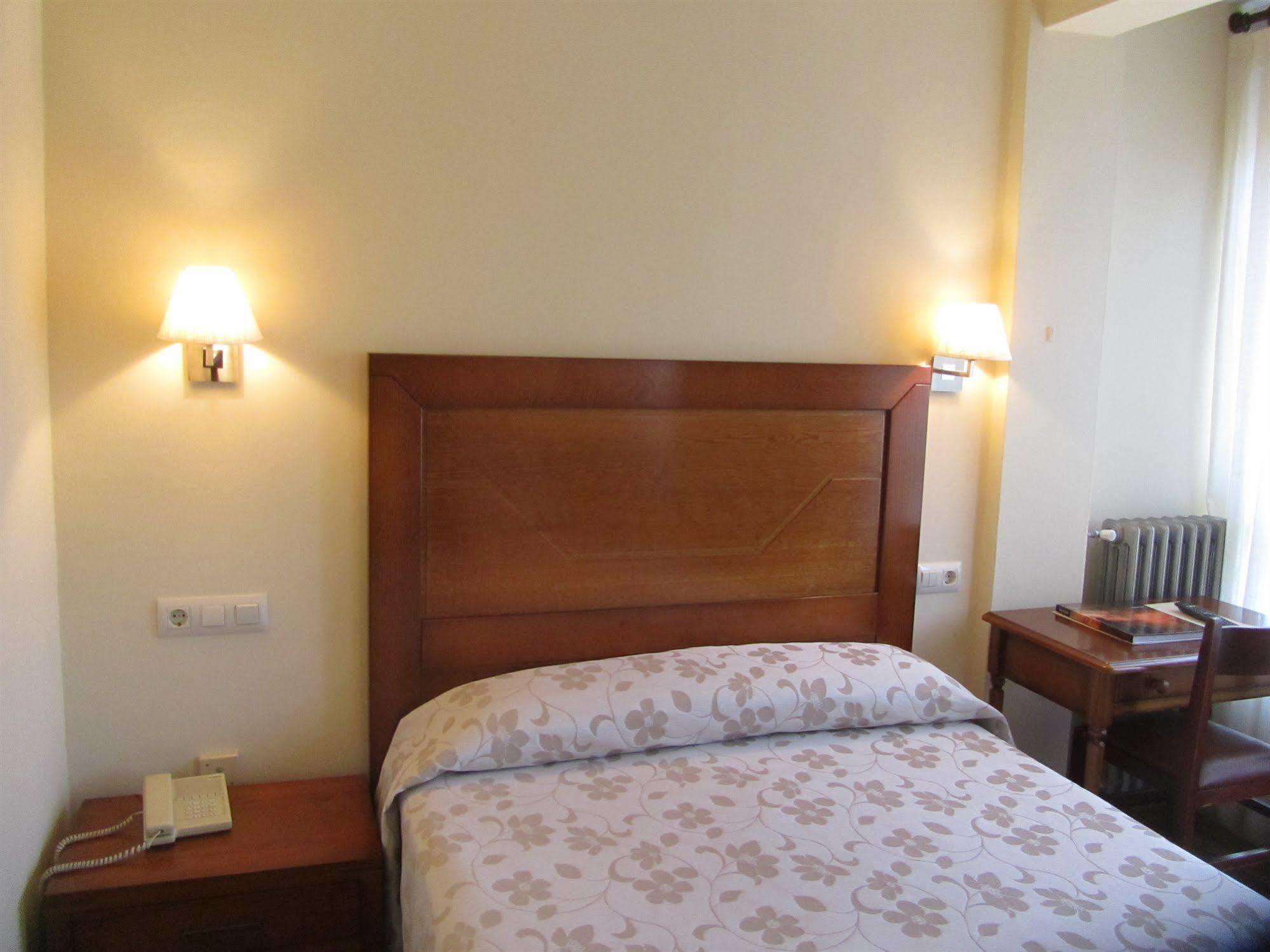 Hotel Cabeza Нореньа Экстерьер фото